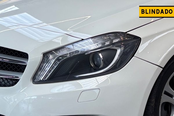 MERCEDES-BENZ A 200 1.6 TURBO URBAN 16V GASOLINA 4P AUTOMÁTICO 2013/2013
